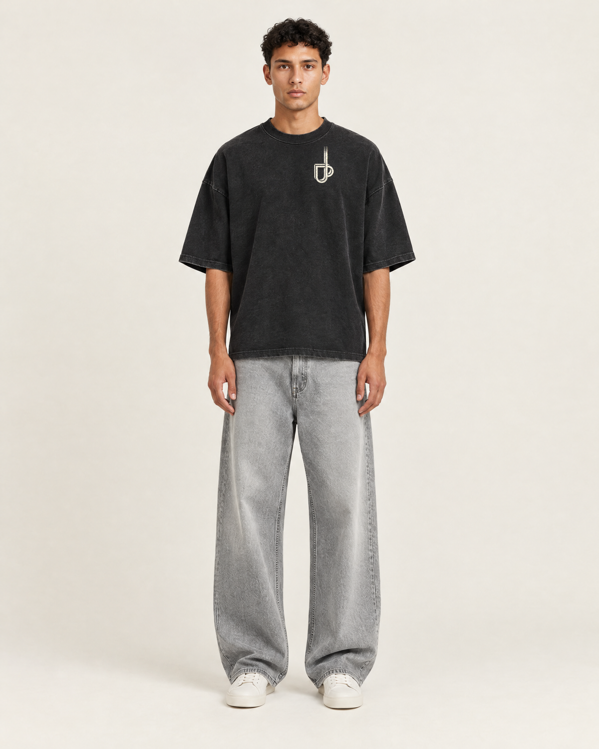 Drift T-shirt Vintage Zwart op model, voorkant