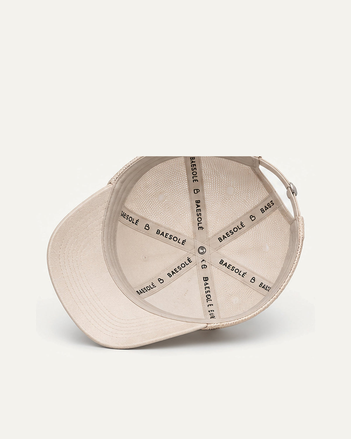 BAESOLÉ Crème Trucker Cap – interior